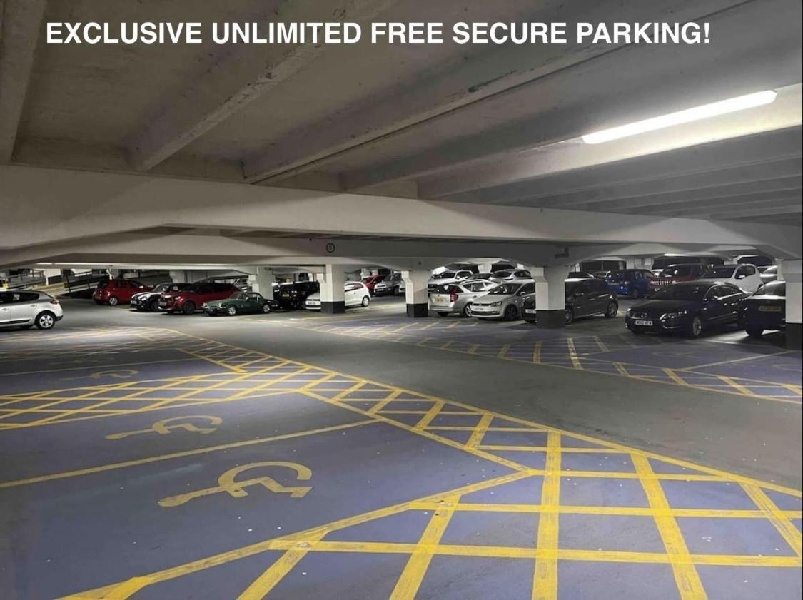 Deluxe River Canal View & Free Secure Parking! Leeds  Exteriér fotografie