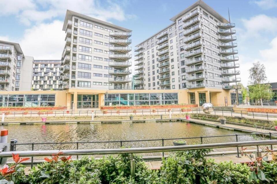 Deluxe River Canal View & Free Secure Parking! Leeds  Exteriér fotografie